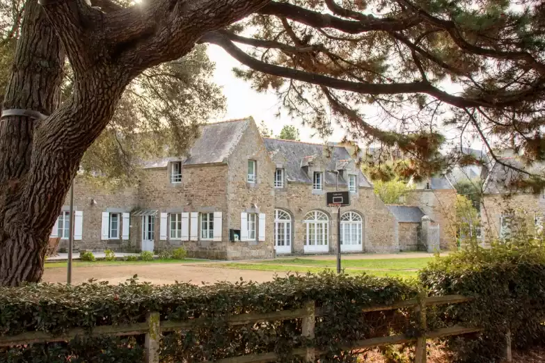 Notre-Dame du Roc à Dinard. Maison d'enfants à caractère social (MECS)